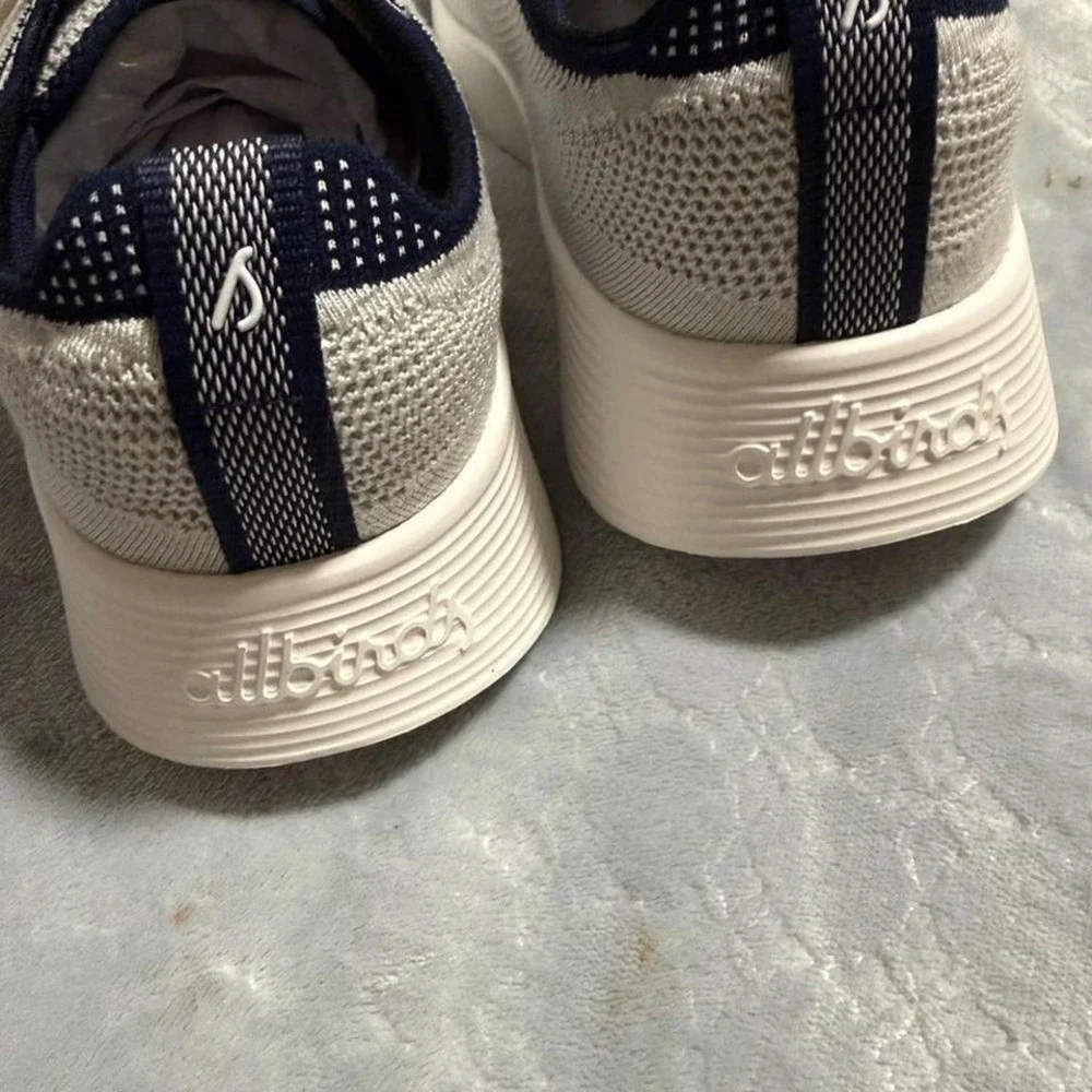 Allbirds Light Gray and Cream Knit Sneakers‎